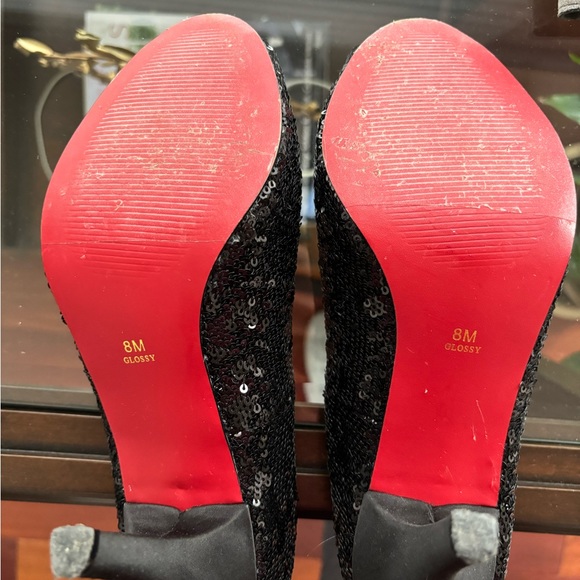 Black sequin peep-toe pumps - Picture 7 of 8